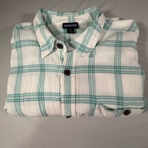 Patagonia Organic Cotton Crinkle Plaid Shirt XL Short Sleeve Green